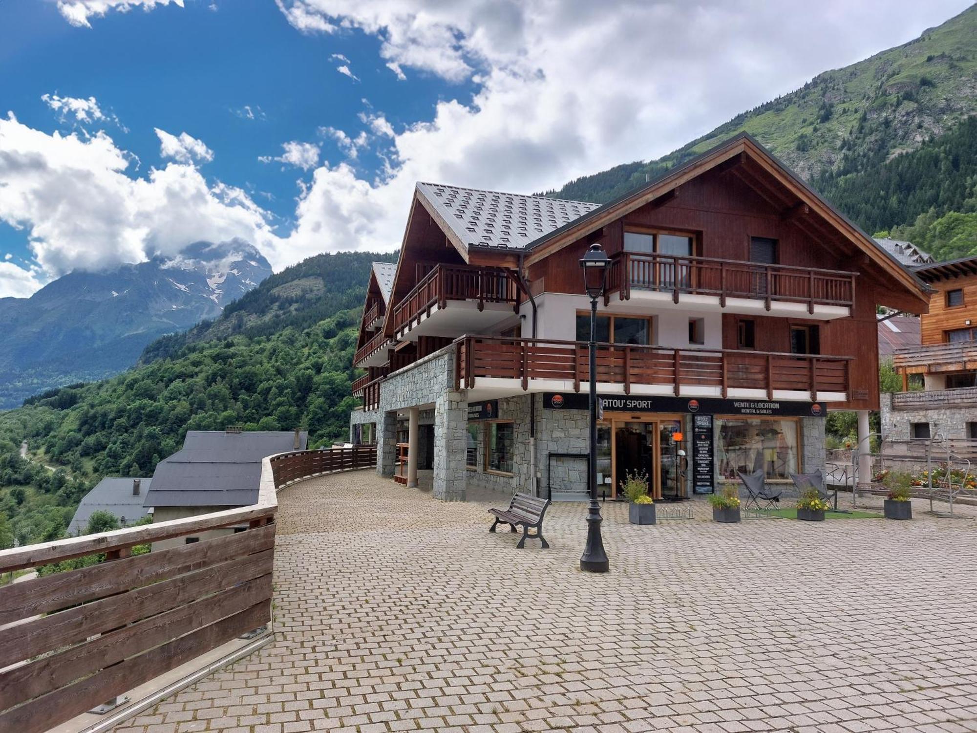 Terresens - Le Saphir Lejlighedshotel Vaujany Eksteriør billede